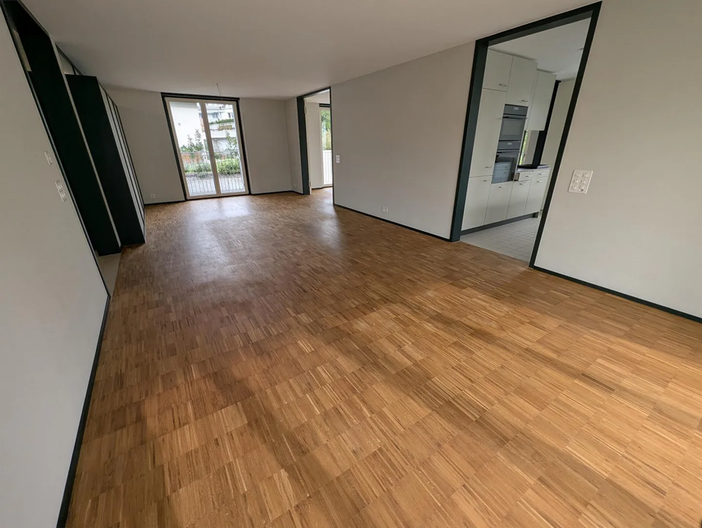 Appartamento moderno di 4,5 stanze nel quartiere Schönbühl - Foto 6 di 12