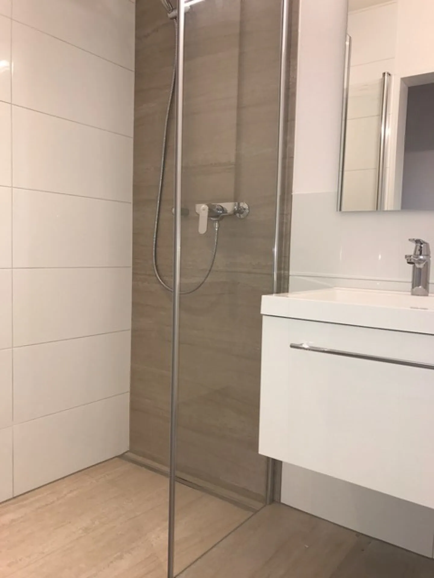 Moderne 3.5-Zimmer-Wohnung - Foto 6 von 9