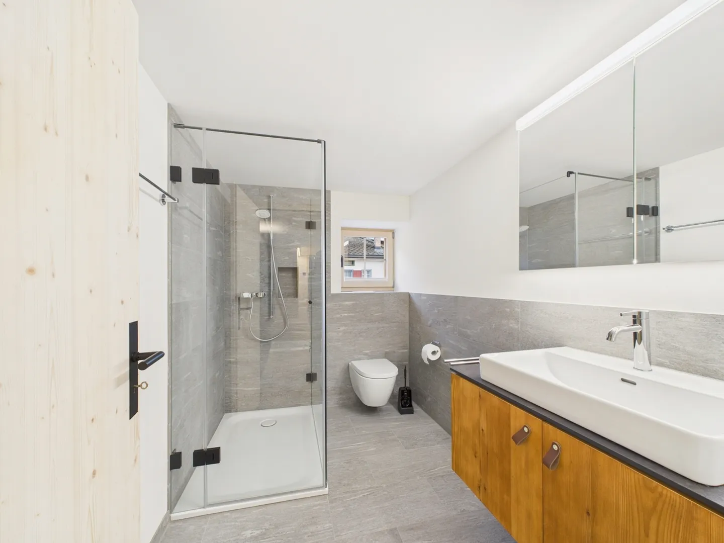 Appartamento 3.5 stanze ristrutturato con balcone a Vignogn - Foto 7 di 11