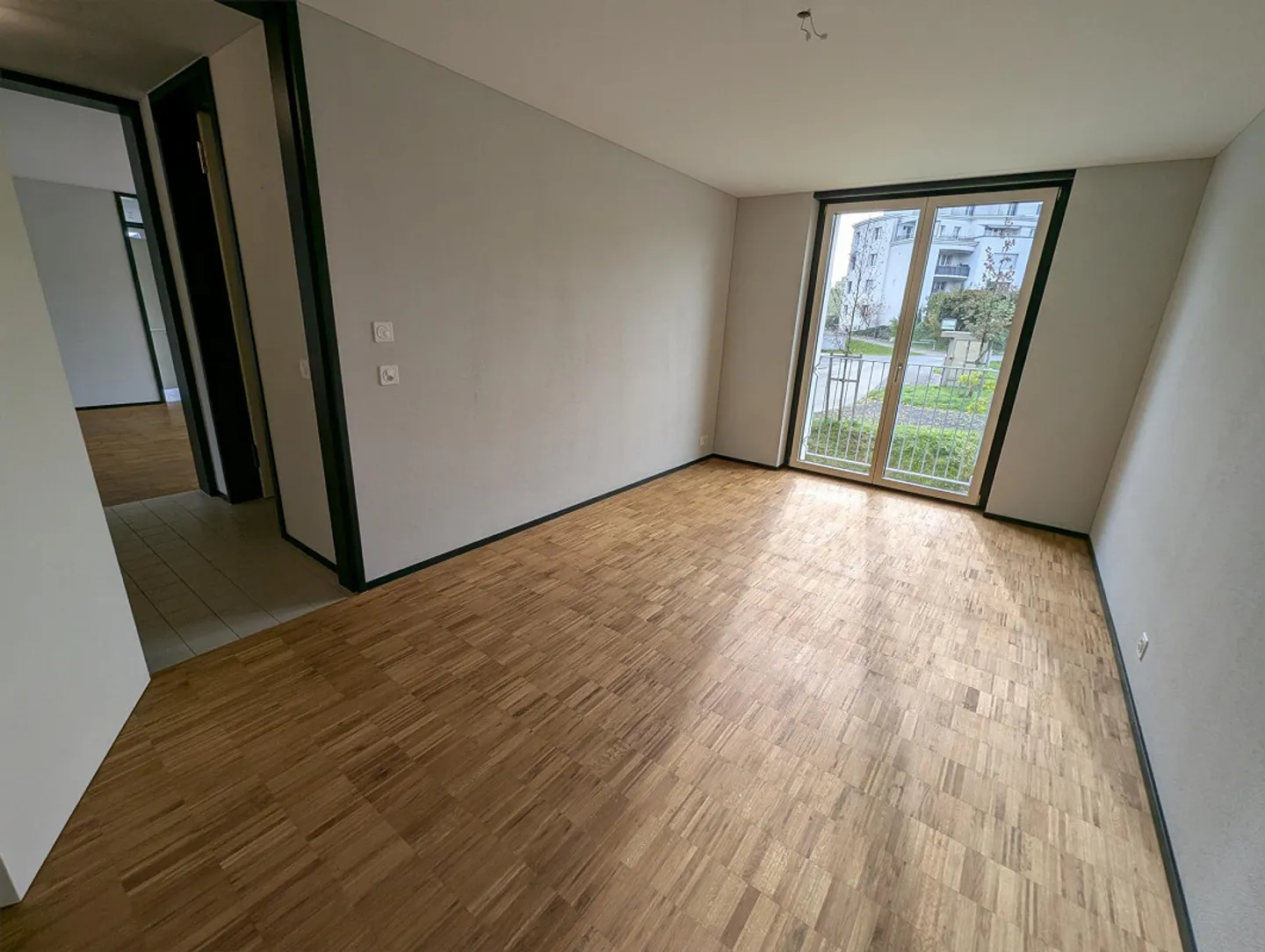 Appartamento moderno di 4,5 stanze nel quartiere Schönbühl - Foto 8 di 12