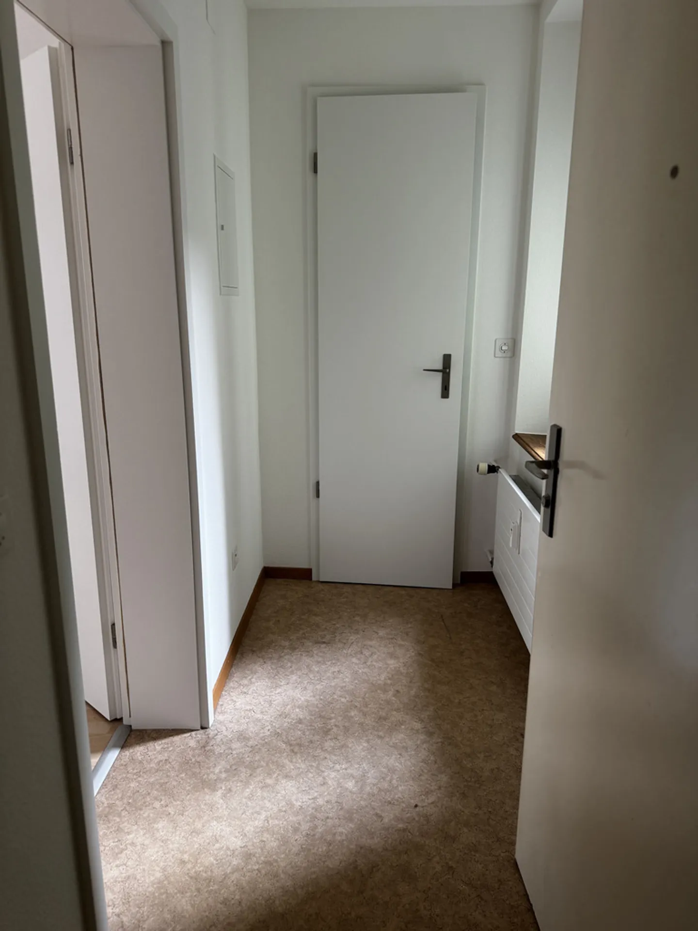 Affordable &amp; Bright (Perfect for Singles or Commuters) - Photo 3 of 5