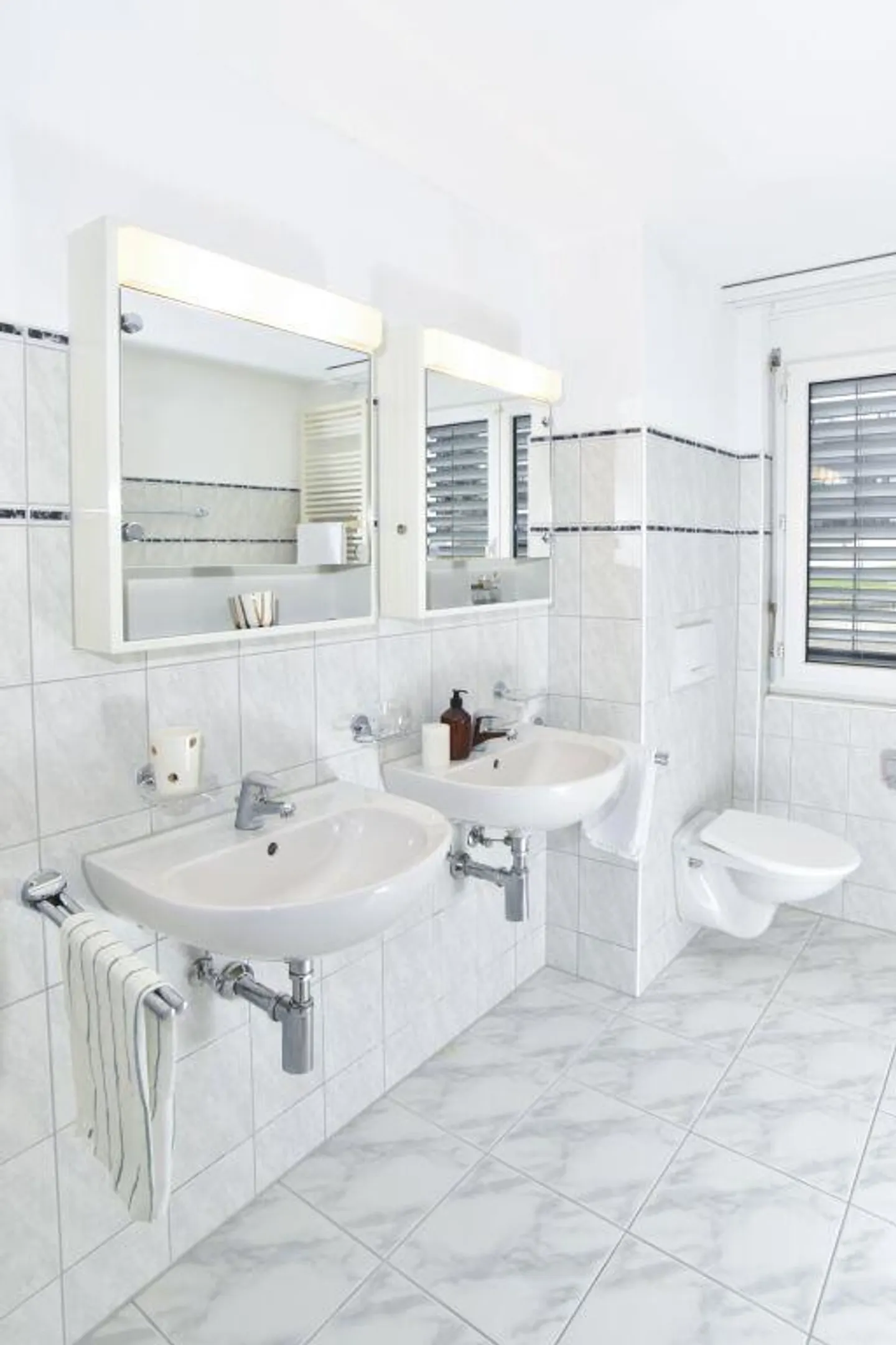 Grosszügige 3.5 Zimmerwohnung - Foto 2 von 6