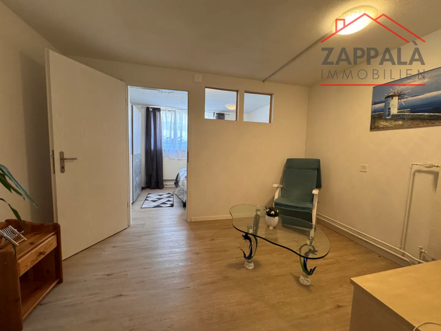 Affascinante casa a schiera angolare in posizione centrale a Hölstein – spaziosa, ben curata e con vista sulla Vordere Frenke - Foto 6 di 38