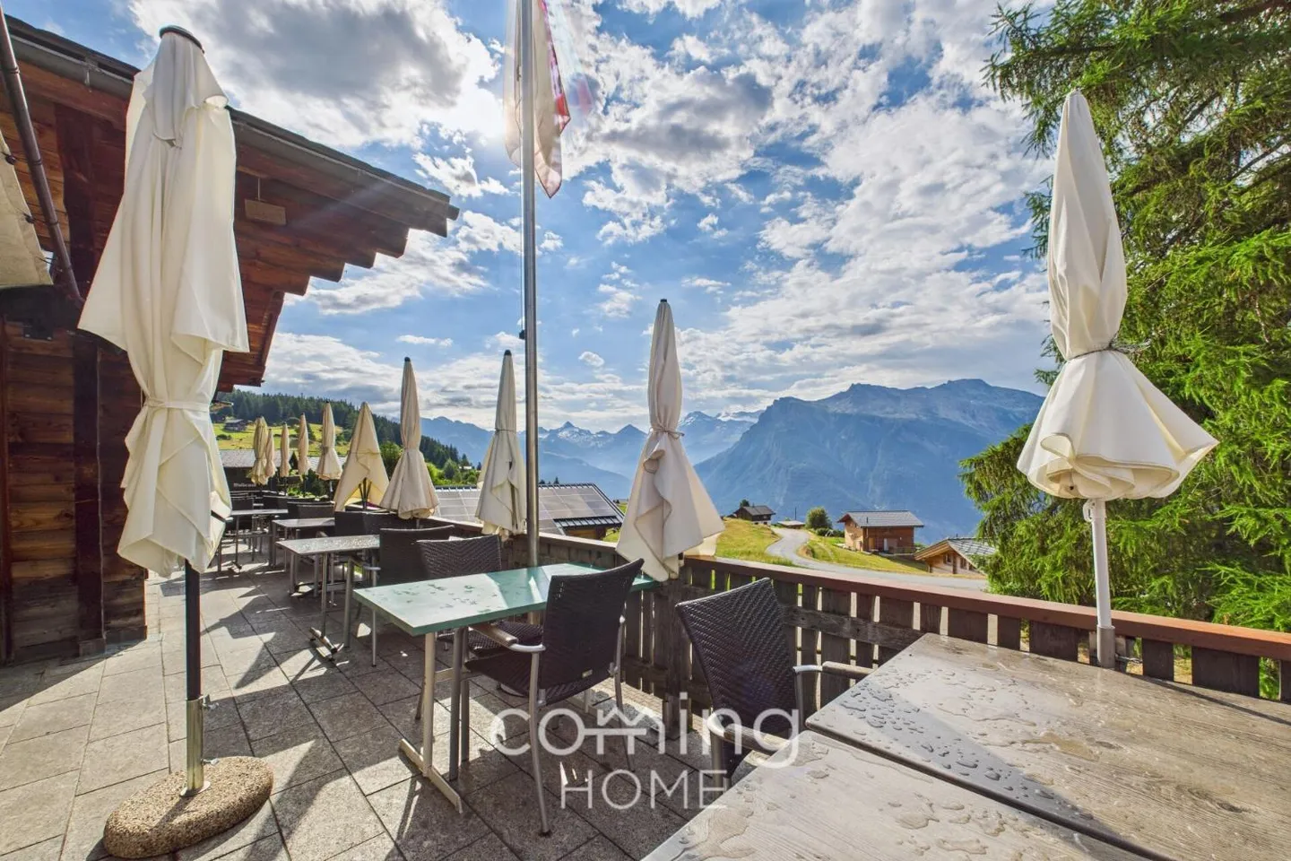 Ristorante in vendita a Salwald (Mund) con charme vallesano - Ristorante di montagna con panorama - Foto 1 di 12