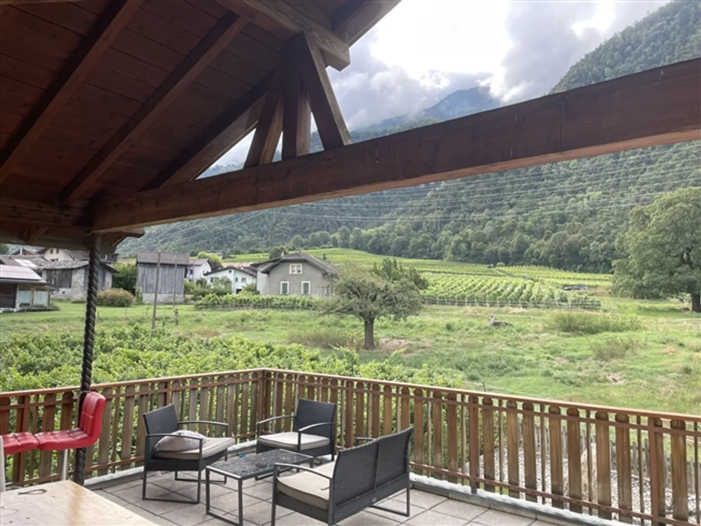 Duplex-penthouse à louer à Grône - Photo 3 sur 6