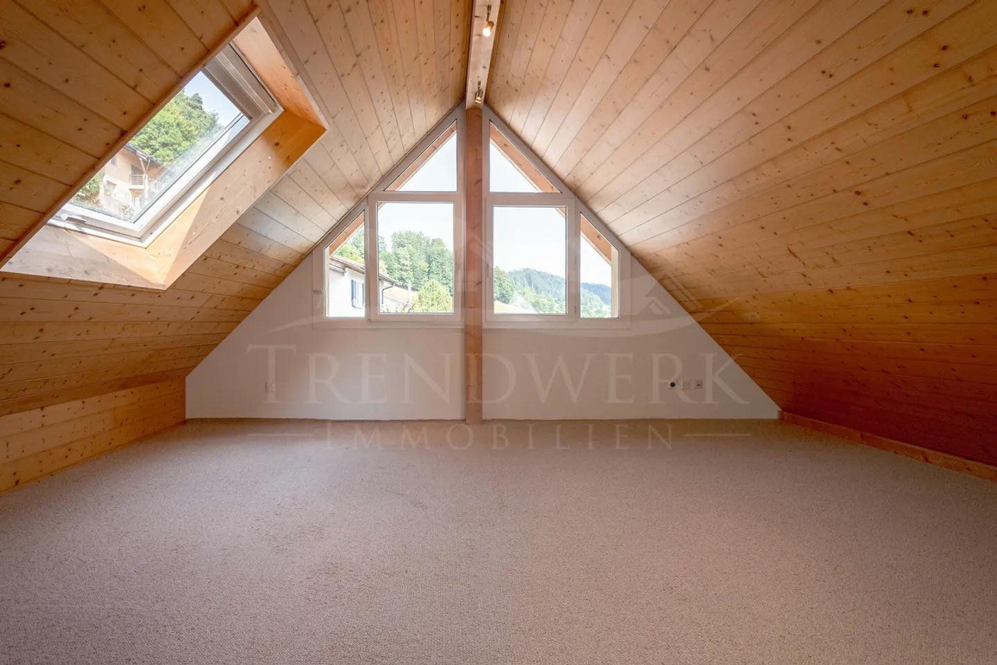 Single house for sale - Photo 8 of 10