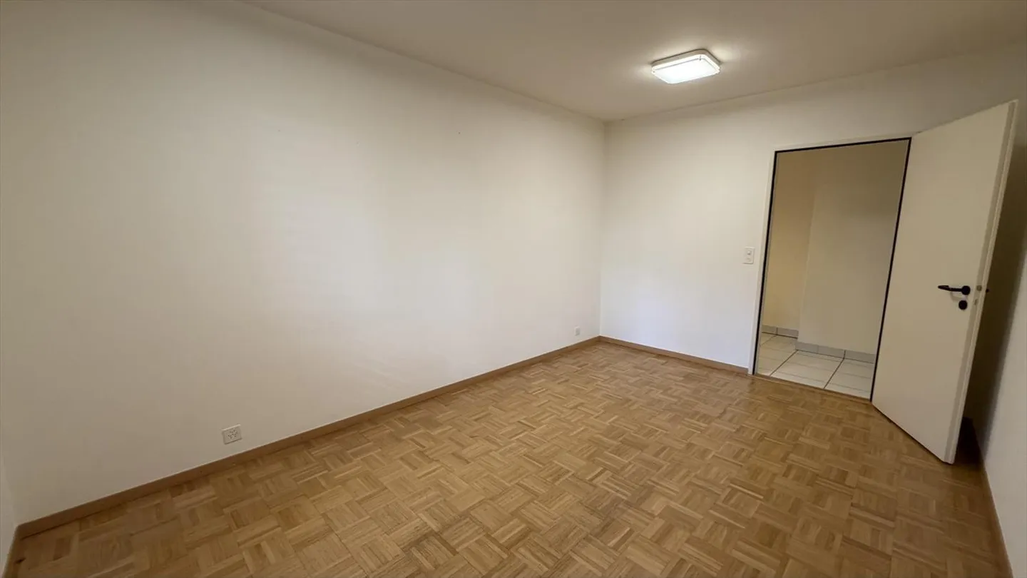 Bureau - Photo 3 sur 10