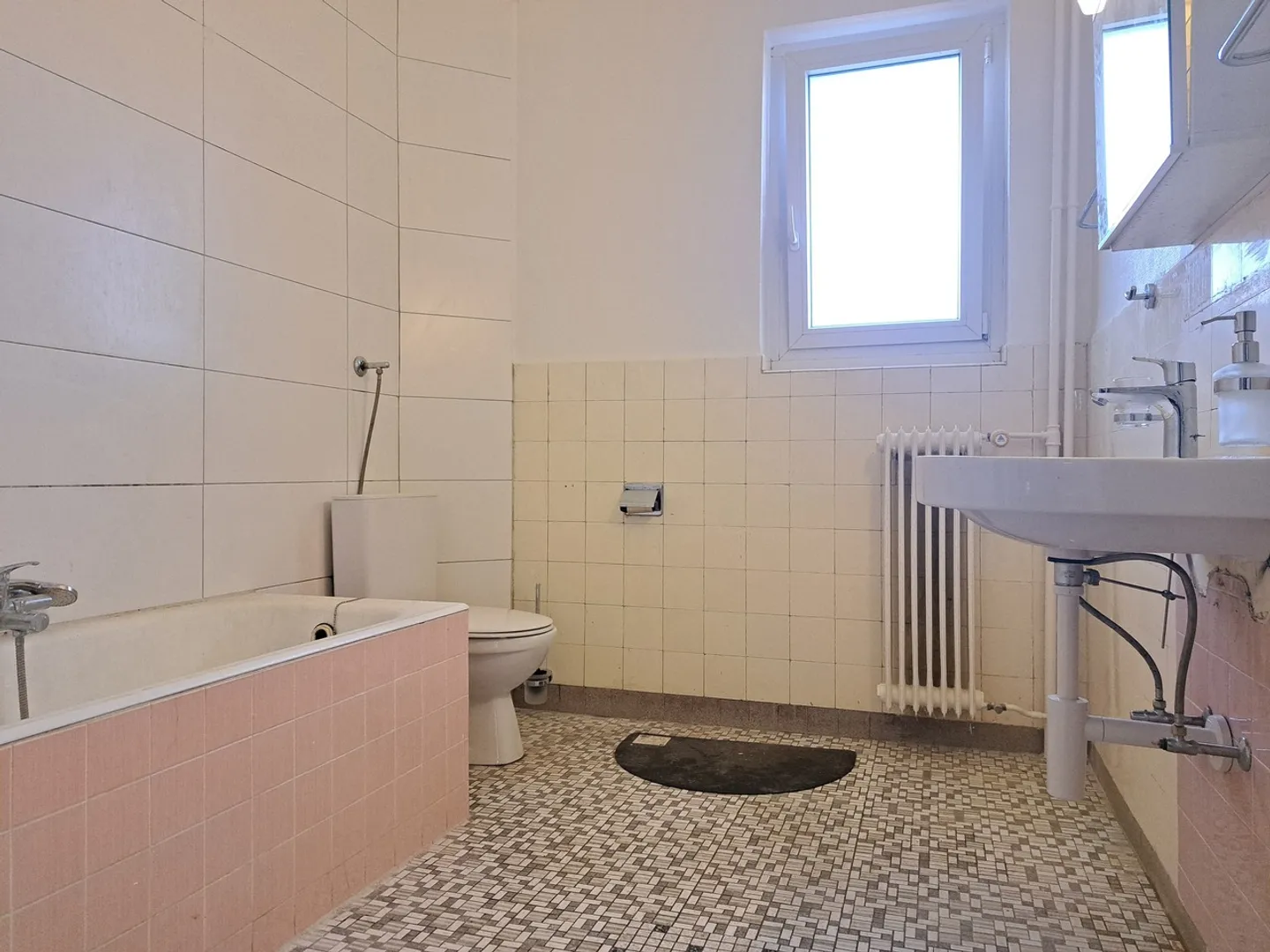 THIENE 5, Appartamento di 3.5 locali con cucina ristrutturata - Foto 8 di 11