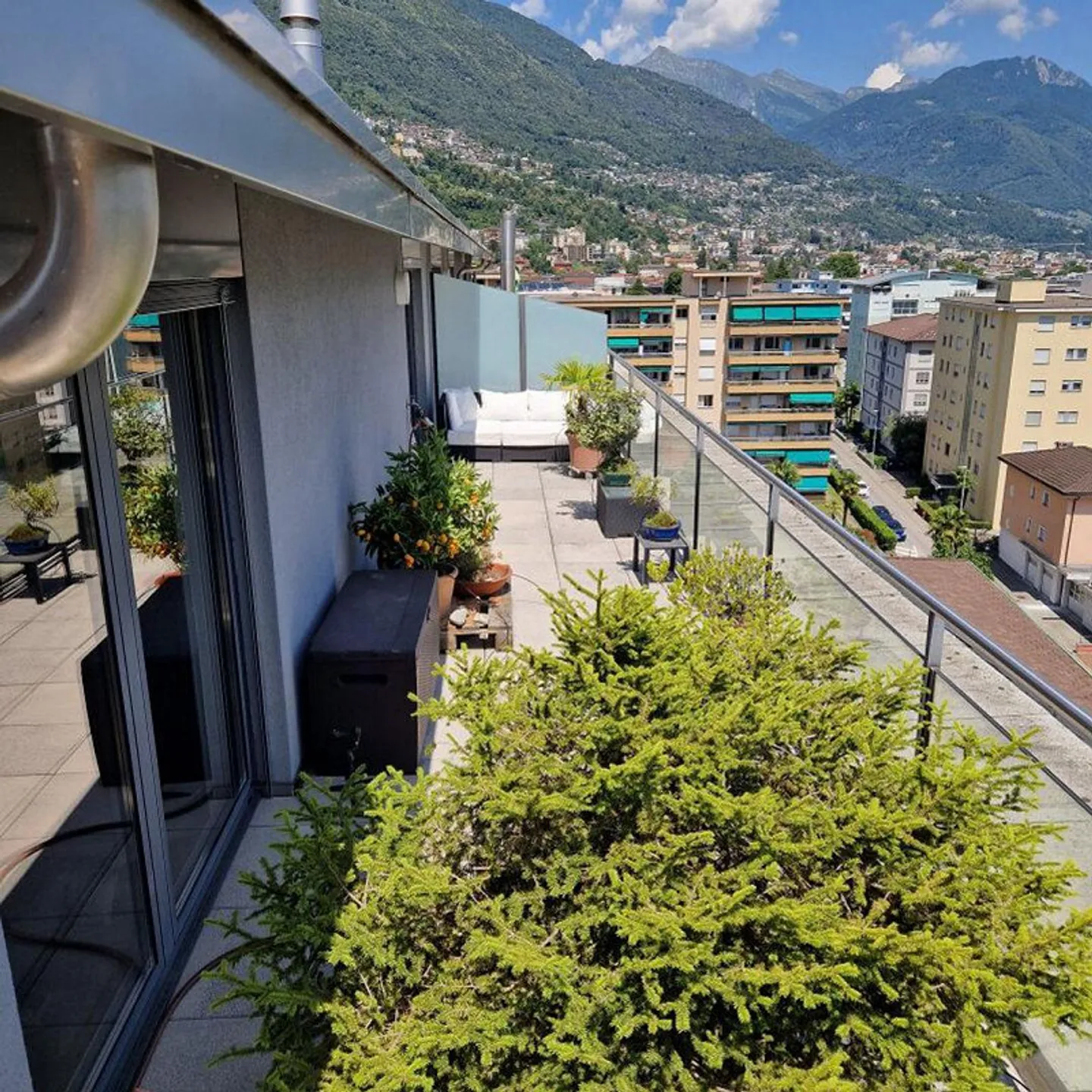 Grande attico duplex di 7 locali con 4 terrazze a  pochi passi dal ... - Foto 6 di 7