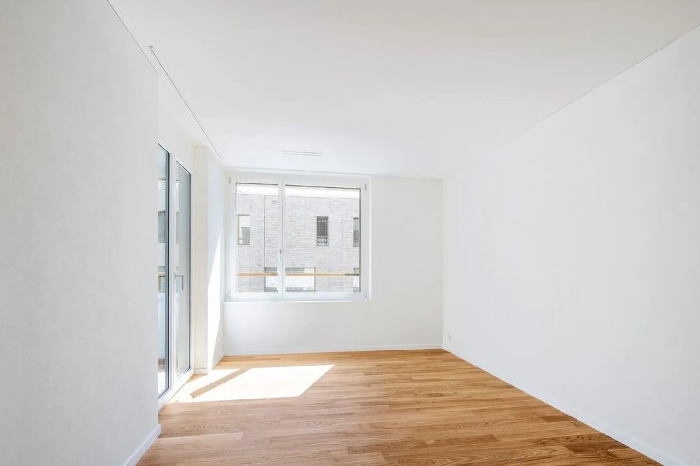 Superbe appartement de 3,5 pièces à Münchenbuchsee avec terrasse sur le toit ! - Photo 5 sur 12