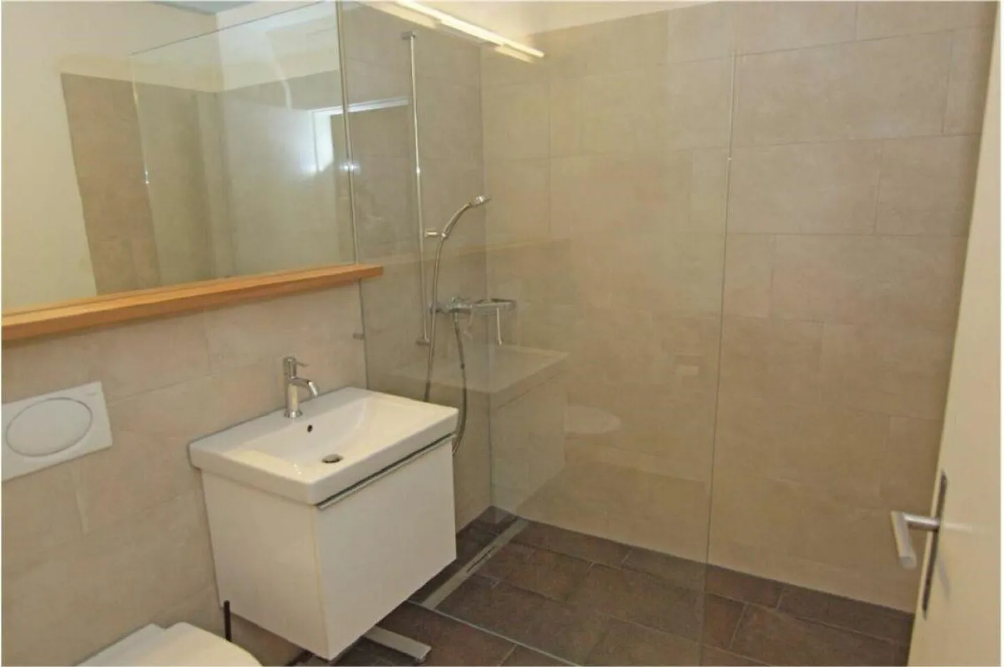 Appartement 2½ pièces en périphérie - Photo 6 sur 8