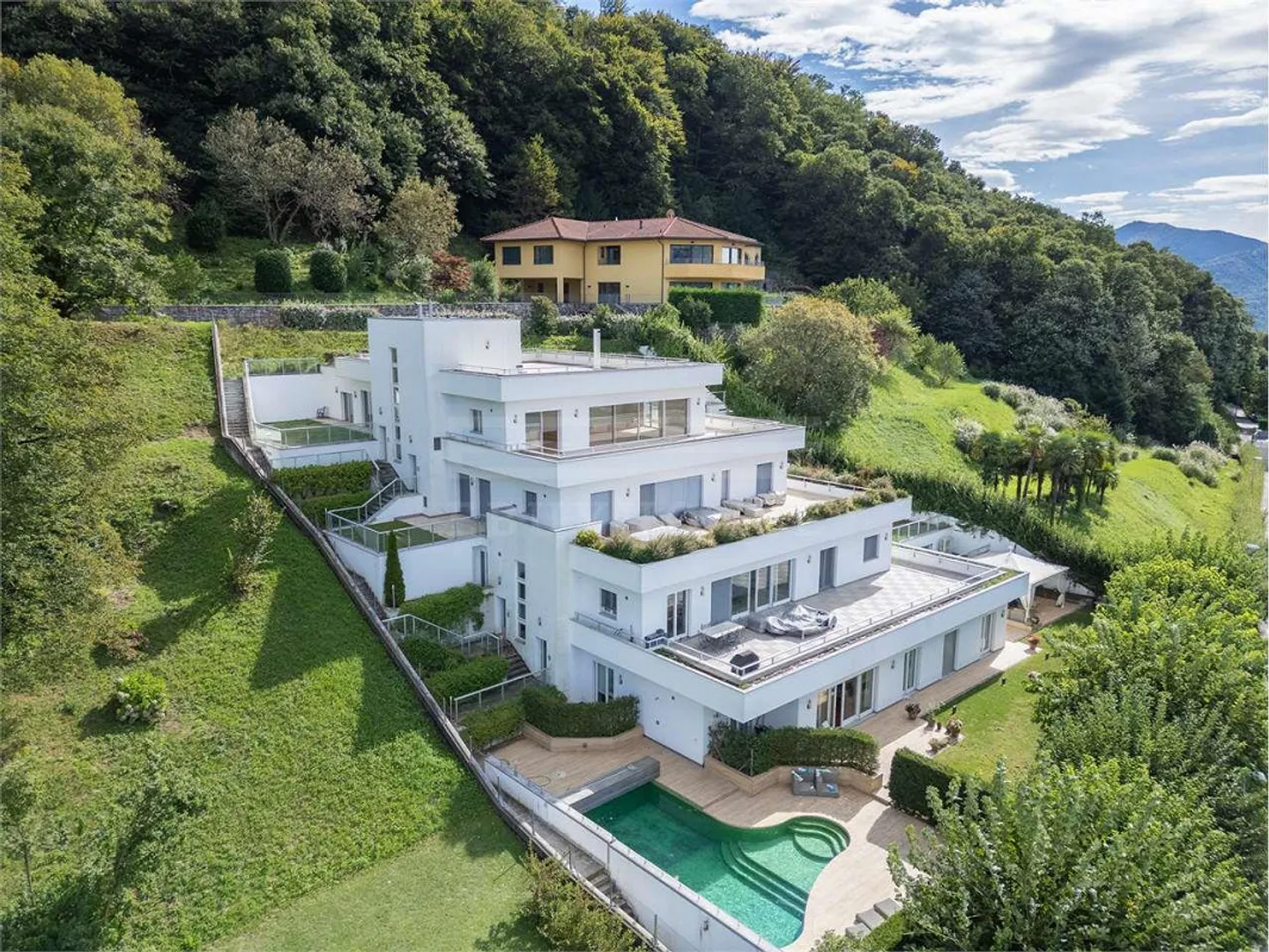 Luxury Penthouse in Montagnola with Pool and SPA - Photo 1 of 13