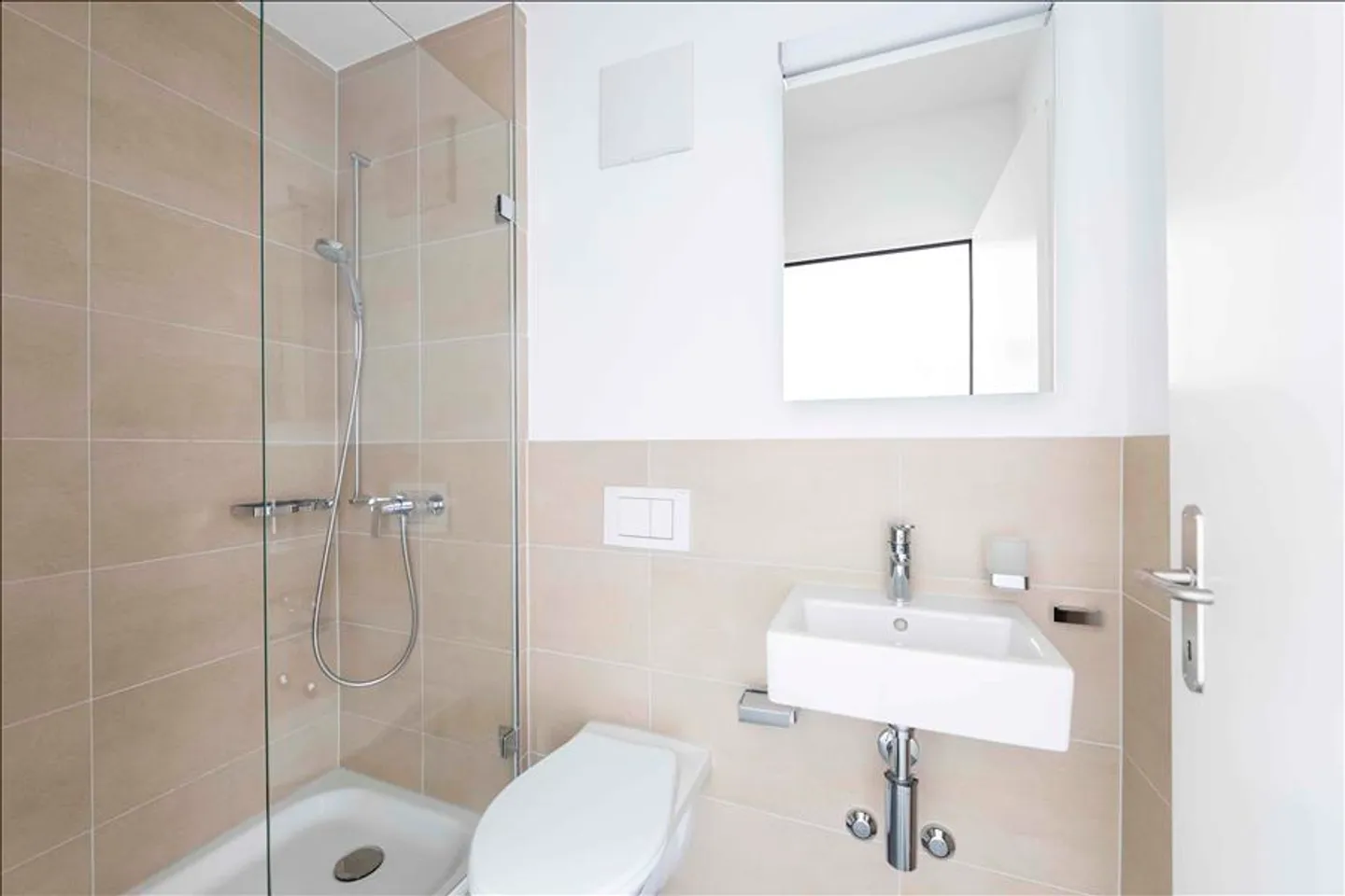 Central Studio Wanted? - Photo 4 of 7