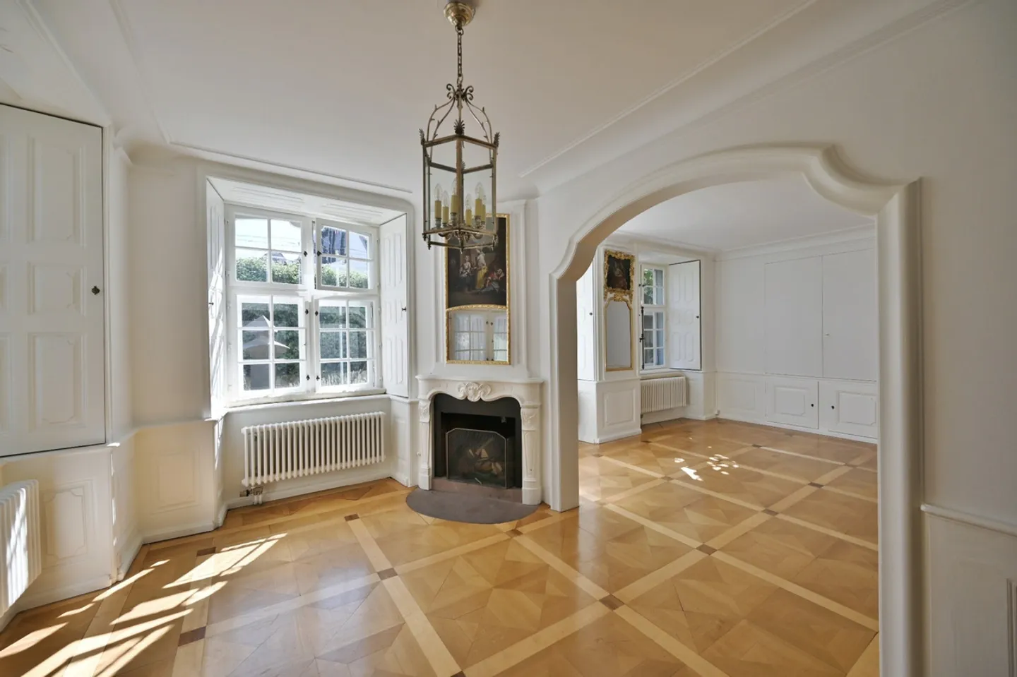 CASA DI CAMPAGNA NEL CUORE DI RIEHEN - VIVERE CON STORIA E CARATTERE - Foto 3 di 14