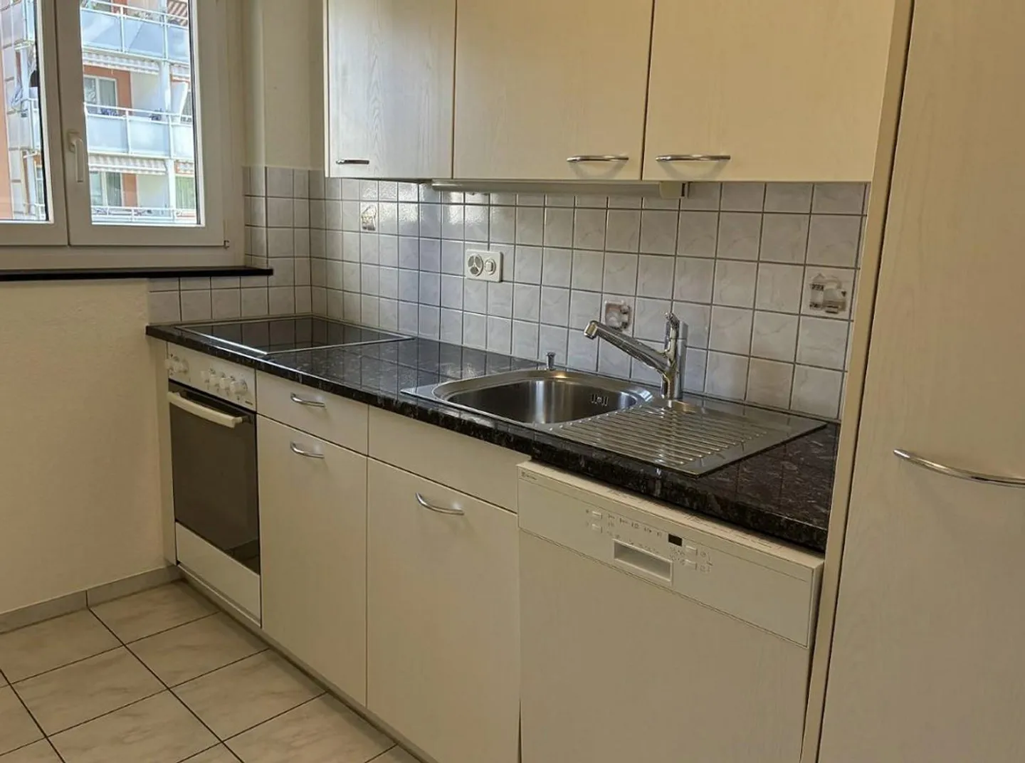Appartement 2.5 pièces à Sennhof (Winterthur) - Photo 3 sur 8
