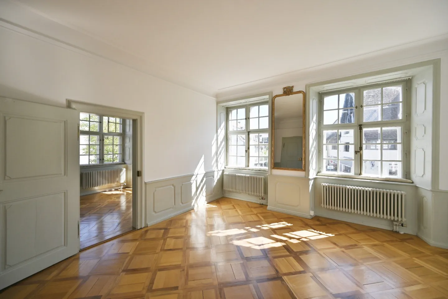 CASA DI CAMPAGNA NEL CUORE DI RIEHEN - VIVERE CON STORIA E CARATTERE - Foto 14 di 14