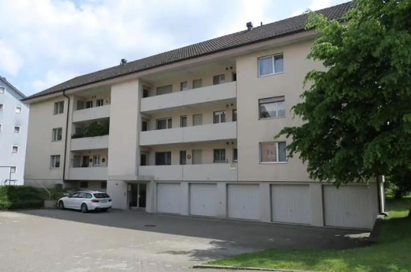 Appartement 2.5 pièces à Sennhof (Winterthur) - Photo 2 sur 8