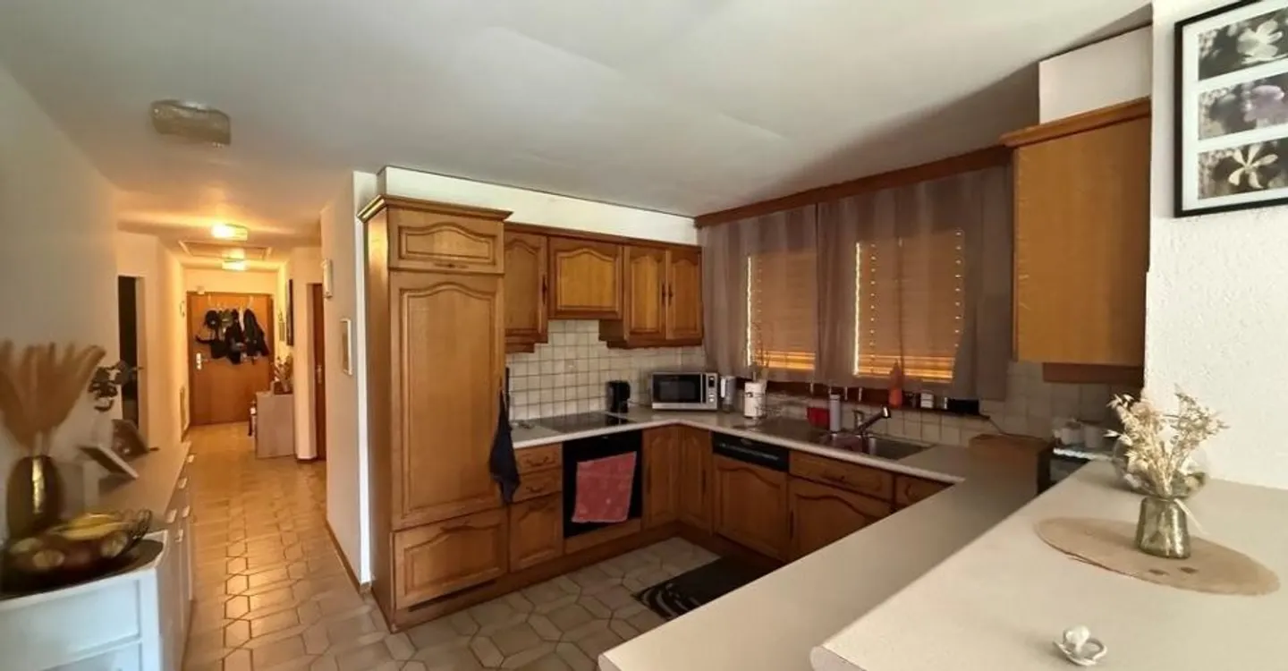 Beautiful 4.5-room apartment on the 1st floor - Photo 6 of 9