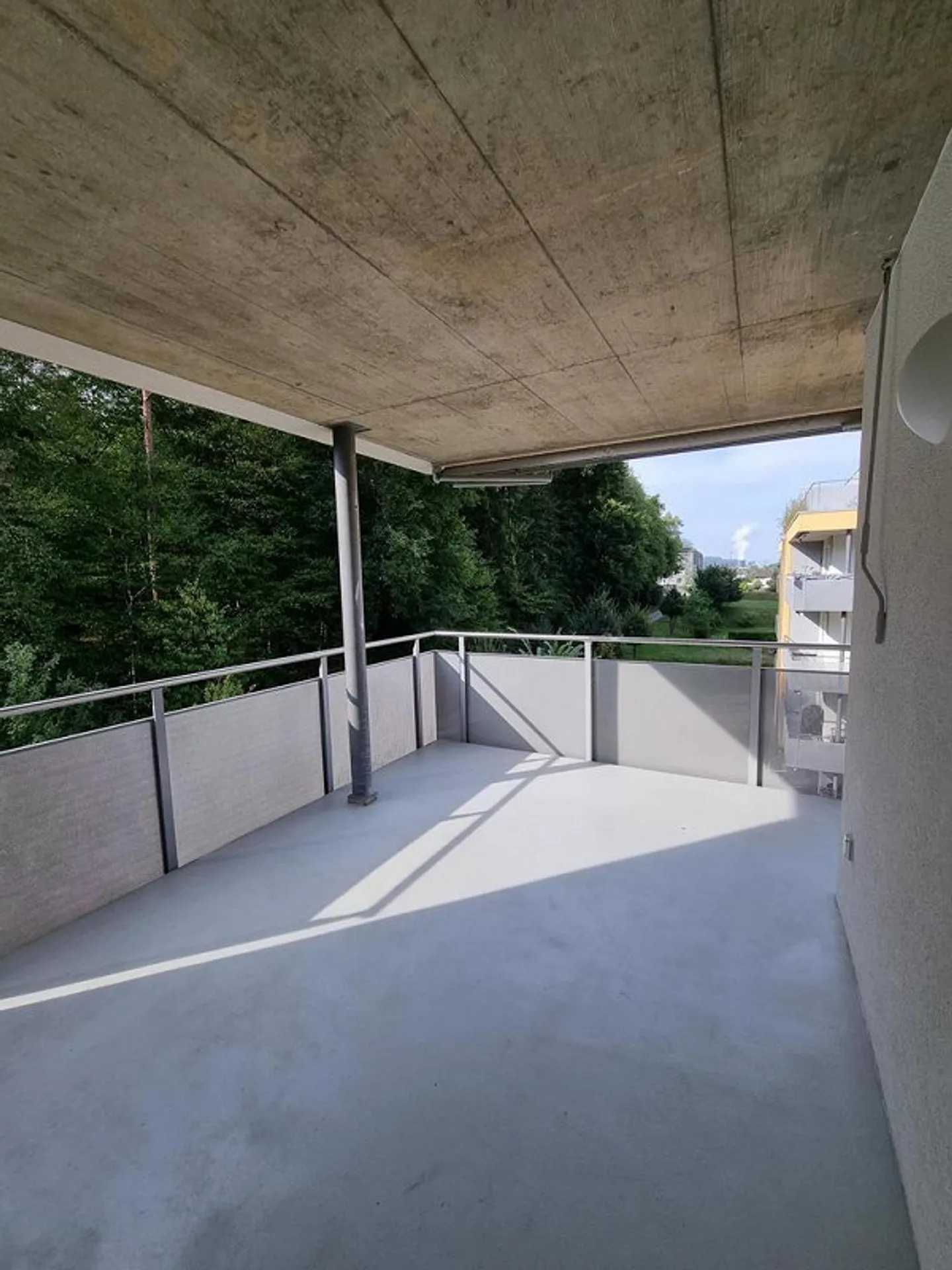 Bell'appartamento di 2,5 stanze in affitto in un quartiere tranquillo - Foto 6 di 6