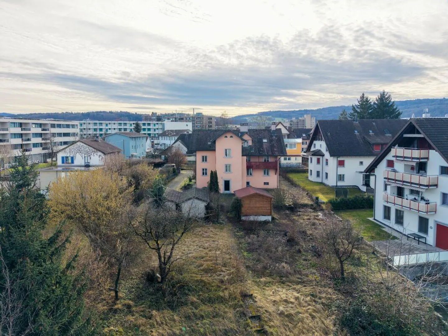 Casa plurifamiliare con potenziale - Foto 3 di 4