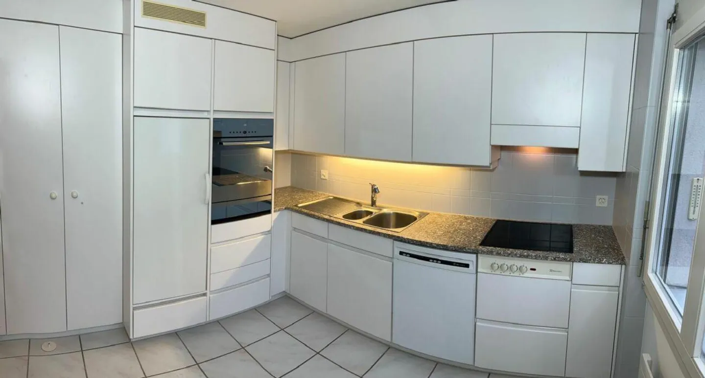 Maison individuelle de 6,5 pièces avec grand jardin et garage - Photo 6 sur 10