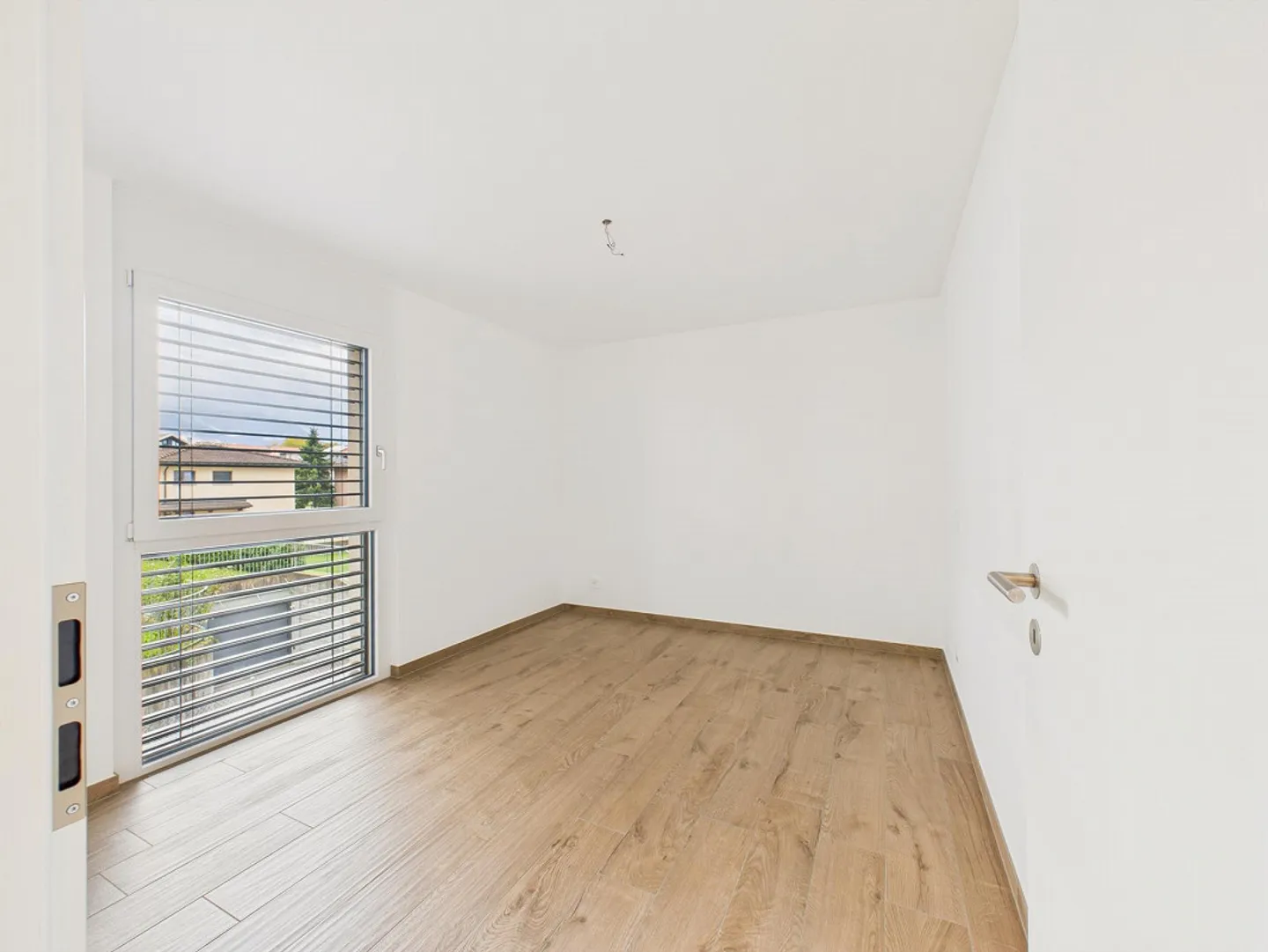 Charming 2.5-room apartment in Bellinzona, Canton TI - Photo 7 of 11