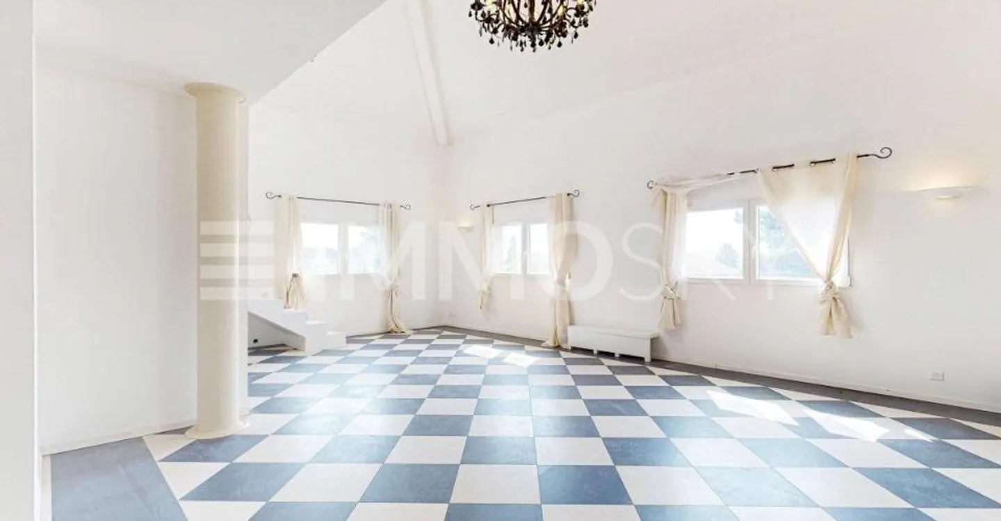 Villa contemporaine avec vue alpine - Photo 3 sur 4