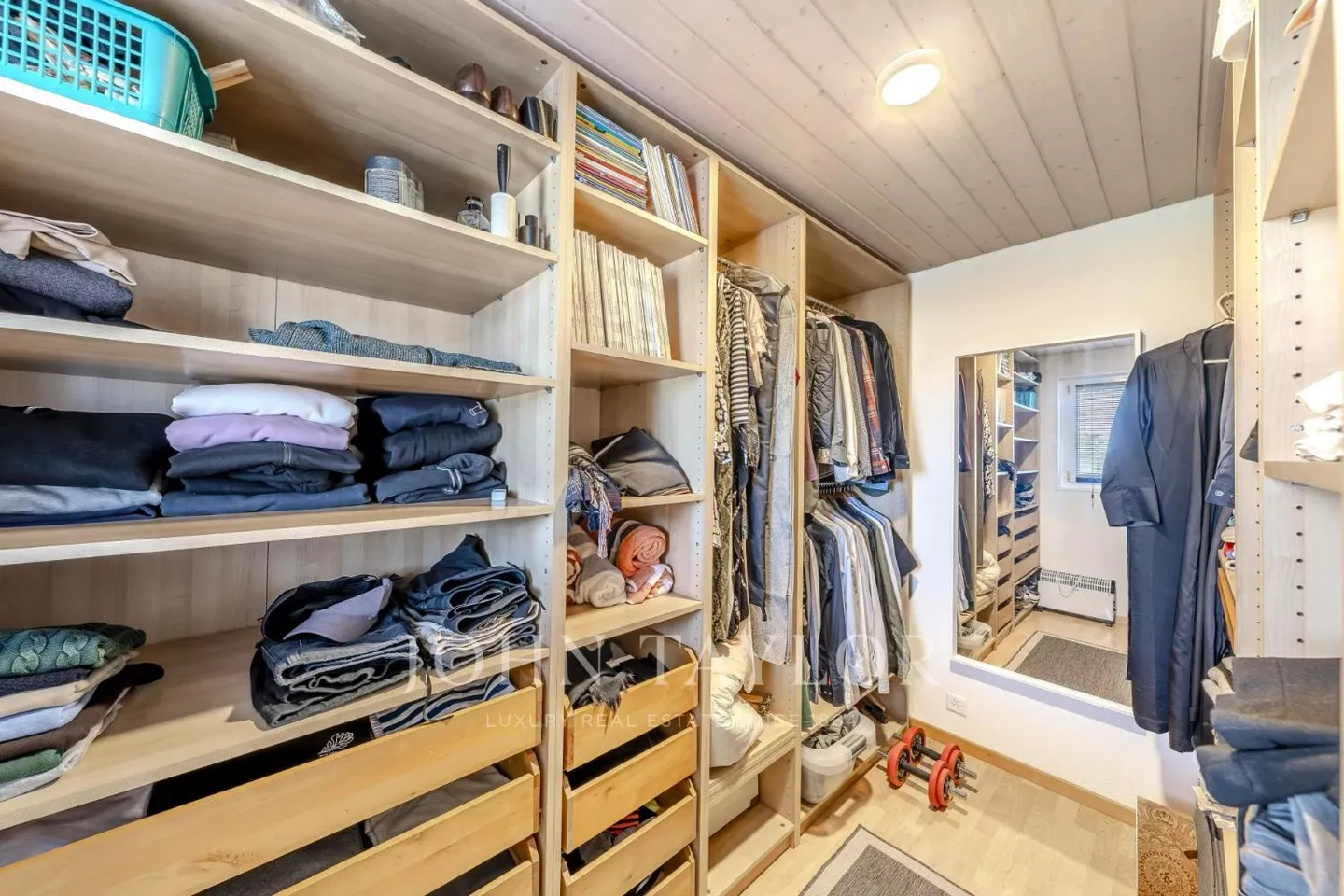 Bella proprietà individuale con piscina nel ricercato villaggio di Denens - Foto 9 di 13