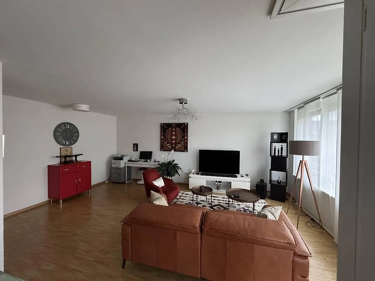 Appartement spacieux 2.5 pièces - Photo 3 sur 5