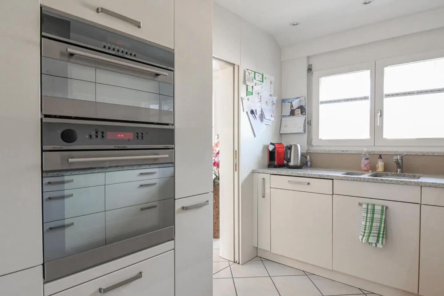 Large Terrace - two Fireplaces - Photo 3 of 23