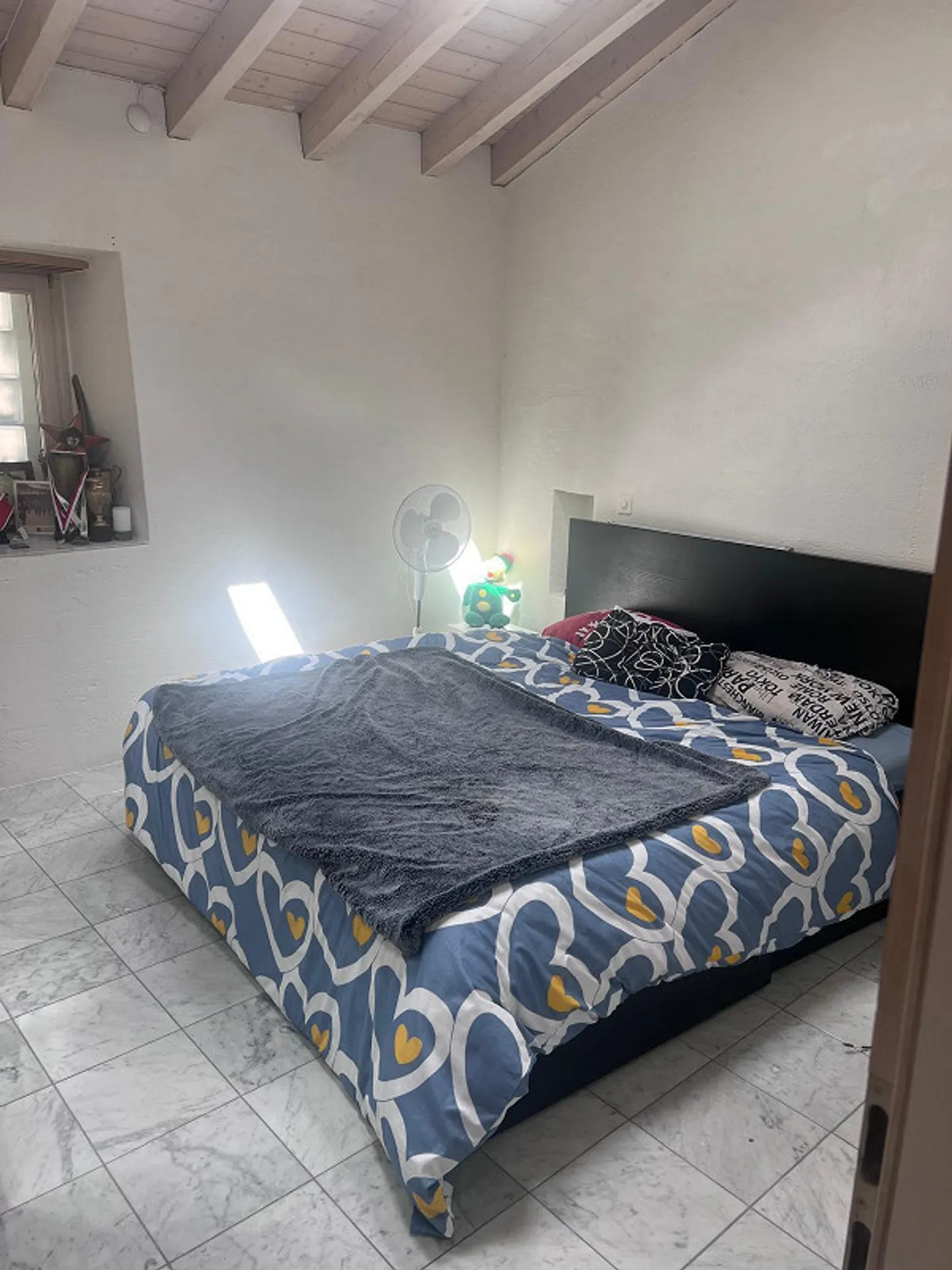 Schöne Dachgeschosswohnung im alten Zentrum von Bedano - Foto 3 von 7