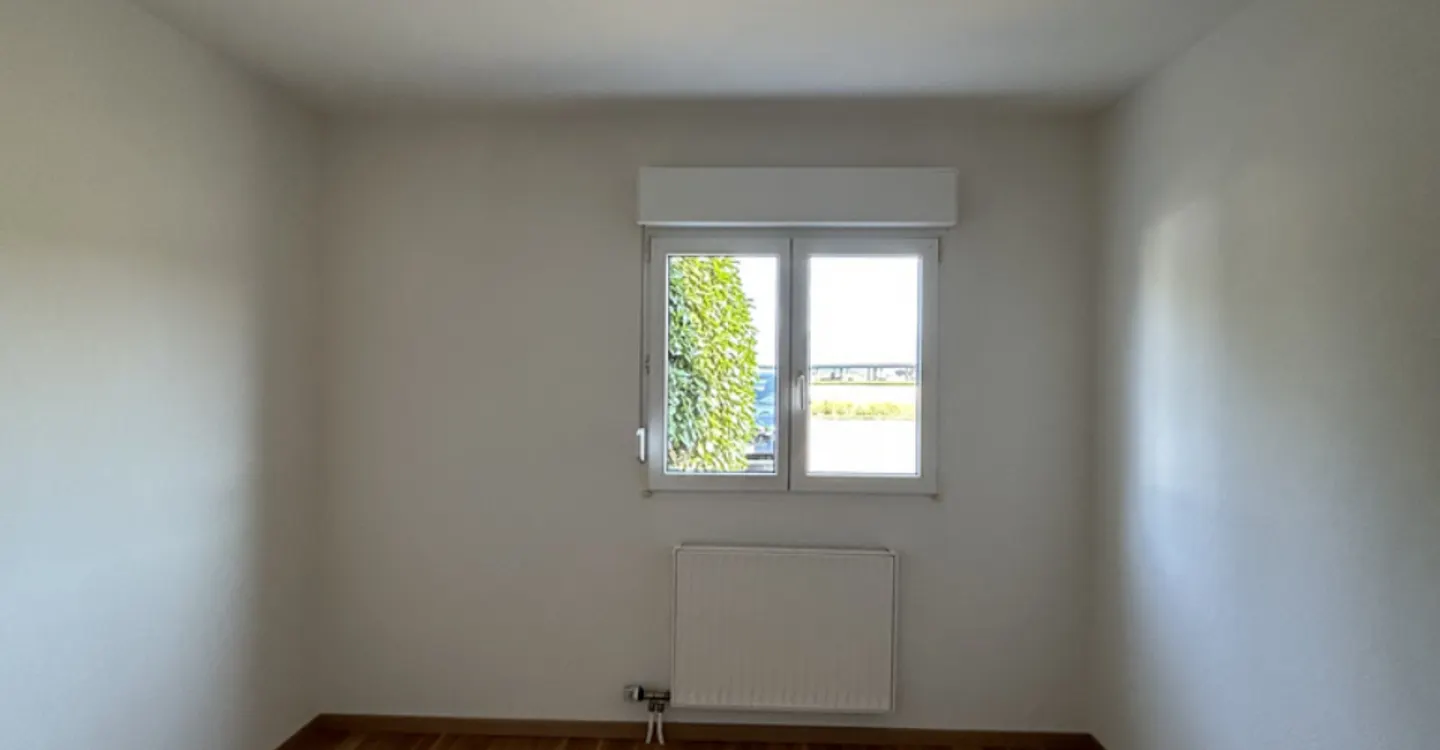 Joli Appartement Rénové - Photo 3 sur 4