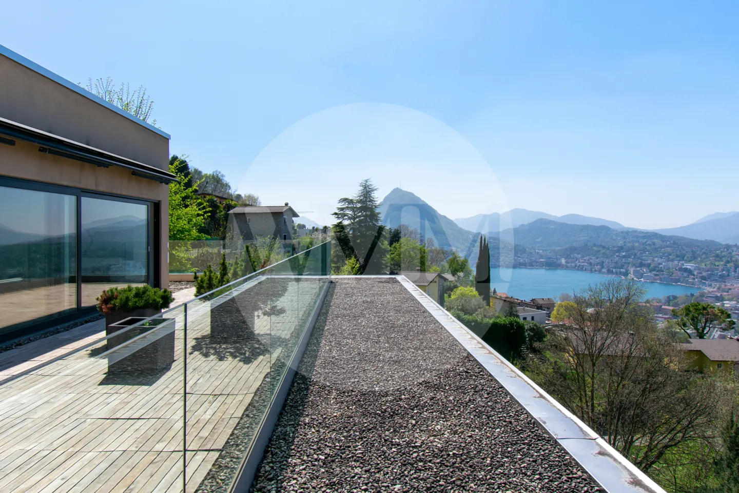 LUXURY VILLA WITH IMPRESSIVE LAKE VIEW AND INFINITY POOL - Photo 2 of 18
