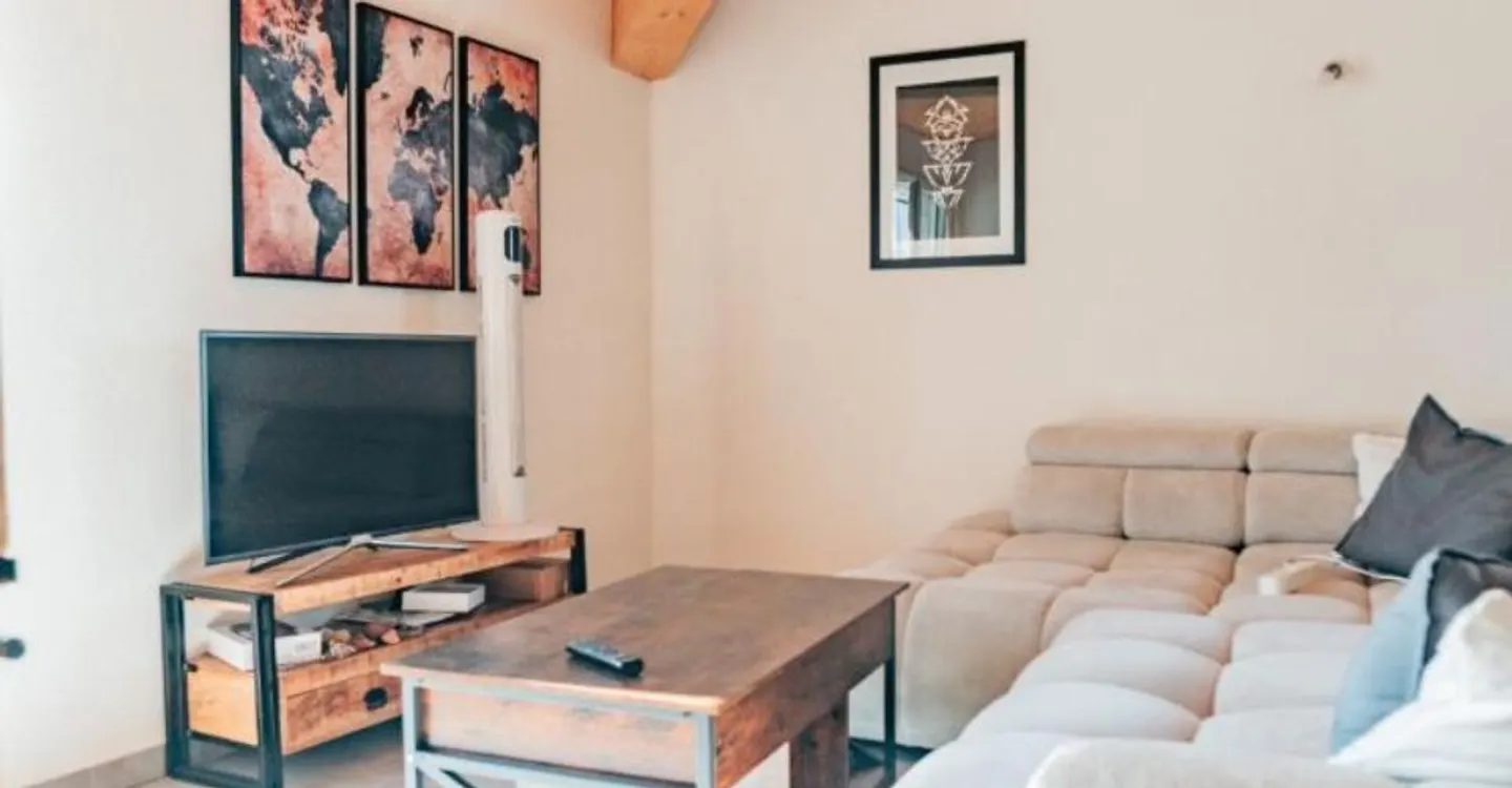 Charmant Appartement en Attique à Fully - Photo 5 sur 12