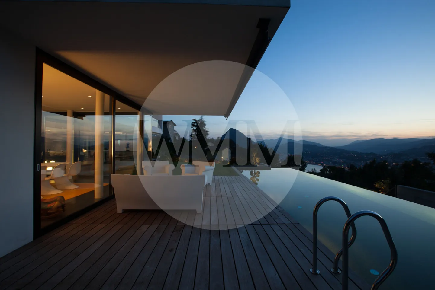 LUXURY VILLA WITH IMPRESSIVE LAKE VIEW AND INFINITY POOL - Photo 6 of 18