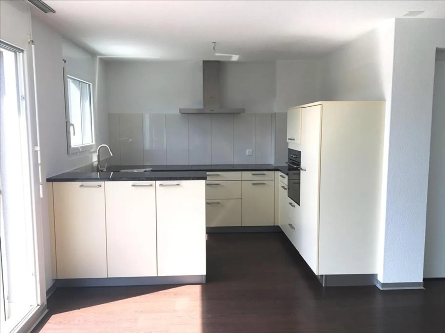 Charmante Attika-Wohnung Nähe Bahnhof - Foto 5 von 9