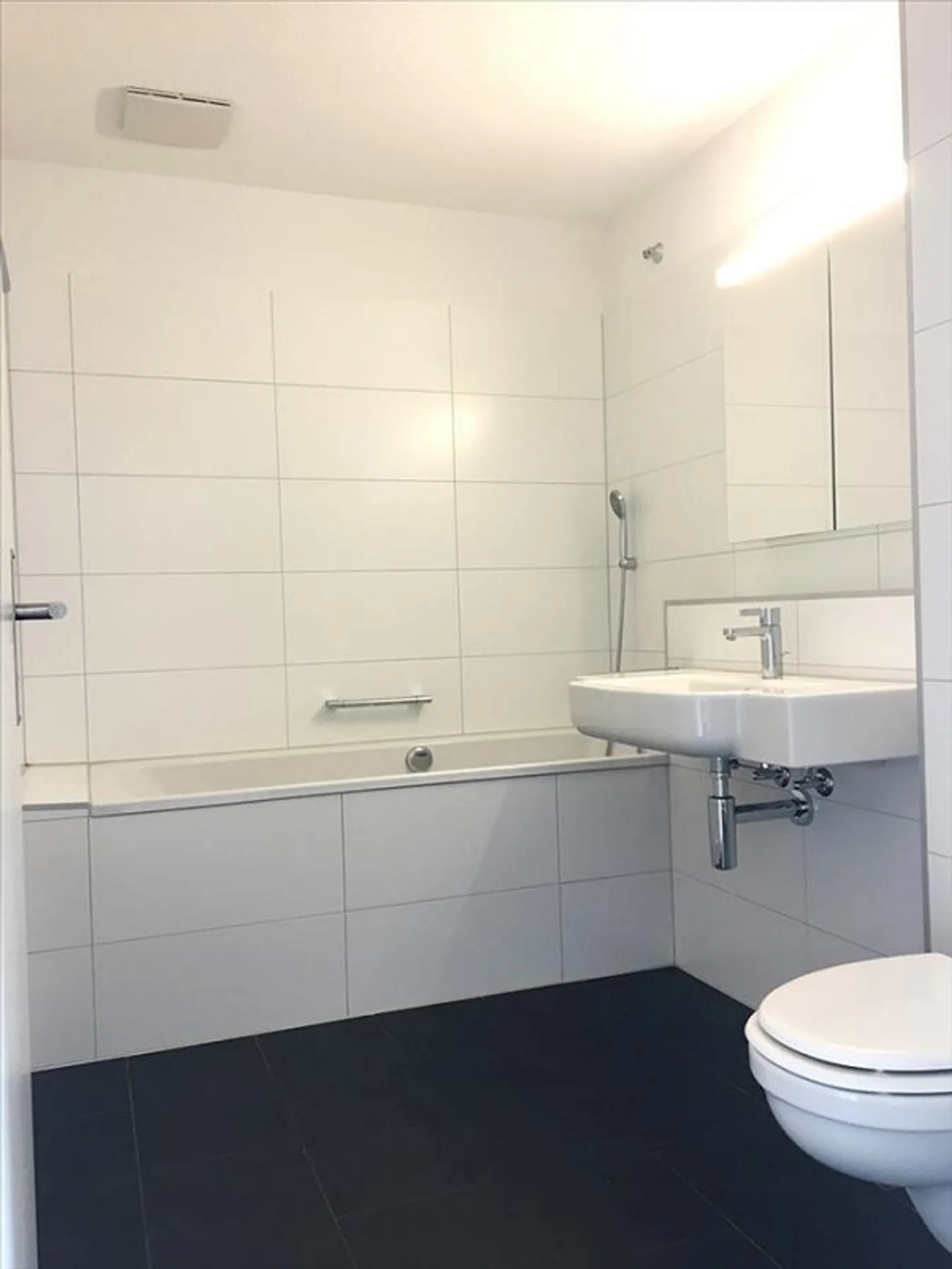 Charmante Attika-Wohnung Nähe Bahnhof - Foto 6 von 9
