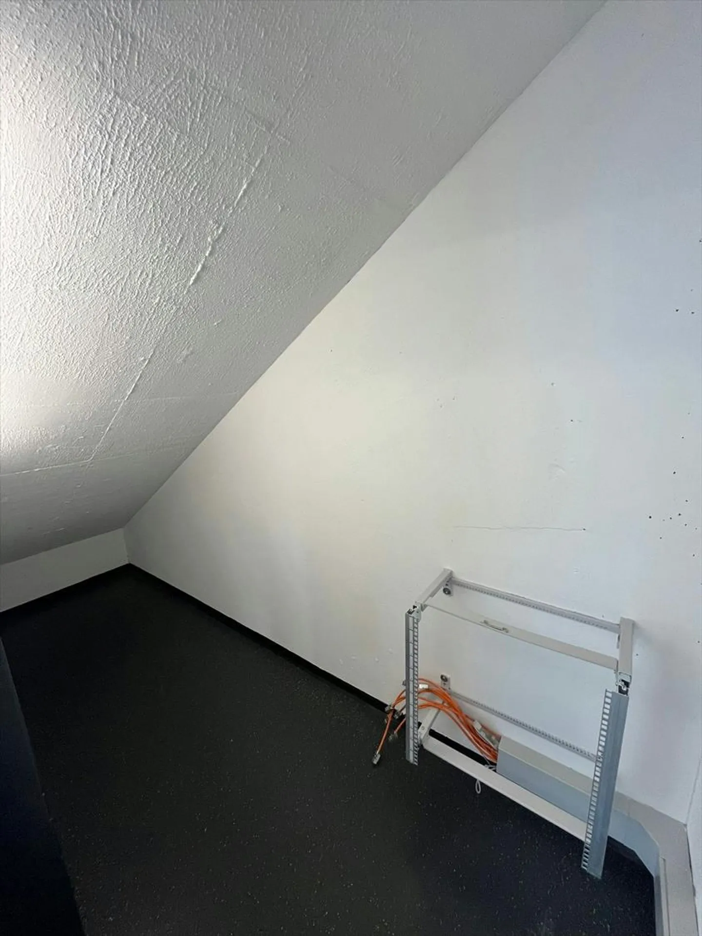 Office - Photo 5 of 7