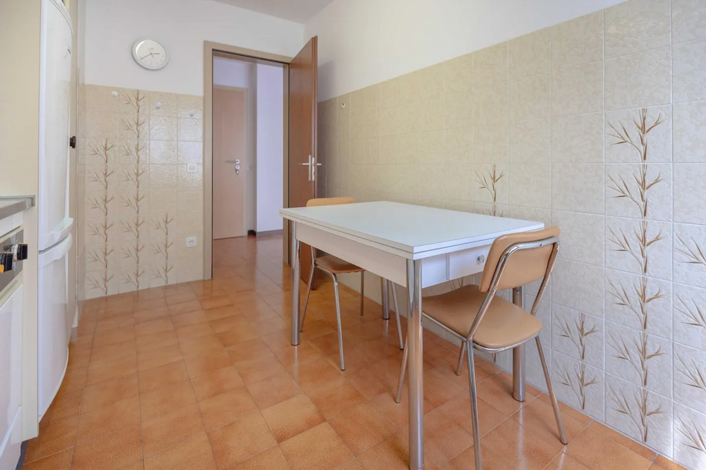 Charmante 2.5-Zimmer-Wohnung - Foto 3 von 8