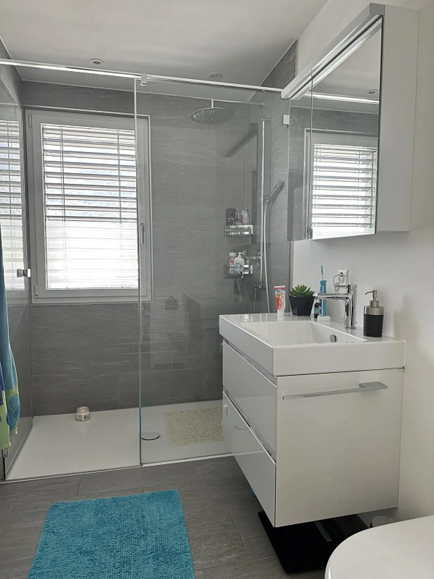 Appartement lumineux dans un quartier calme près de Fürstenwald et des hôpitaux - Photo 6 sur 12