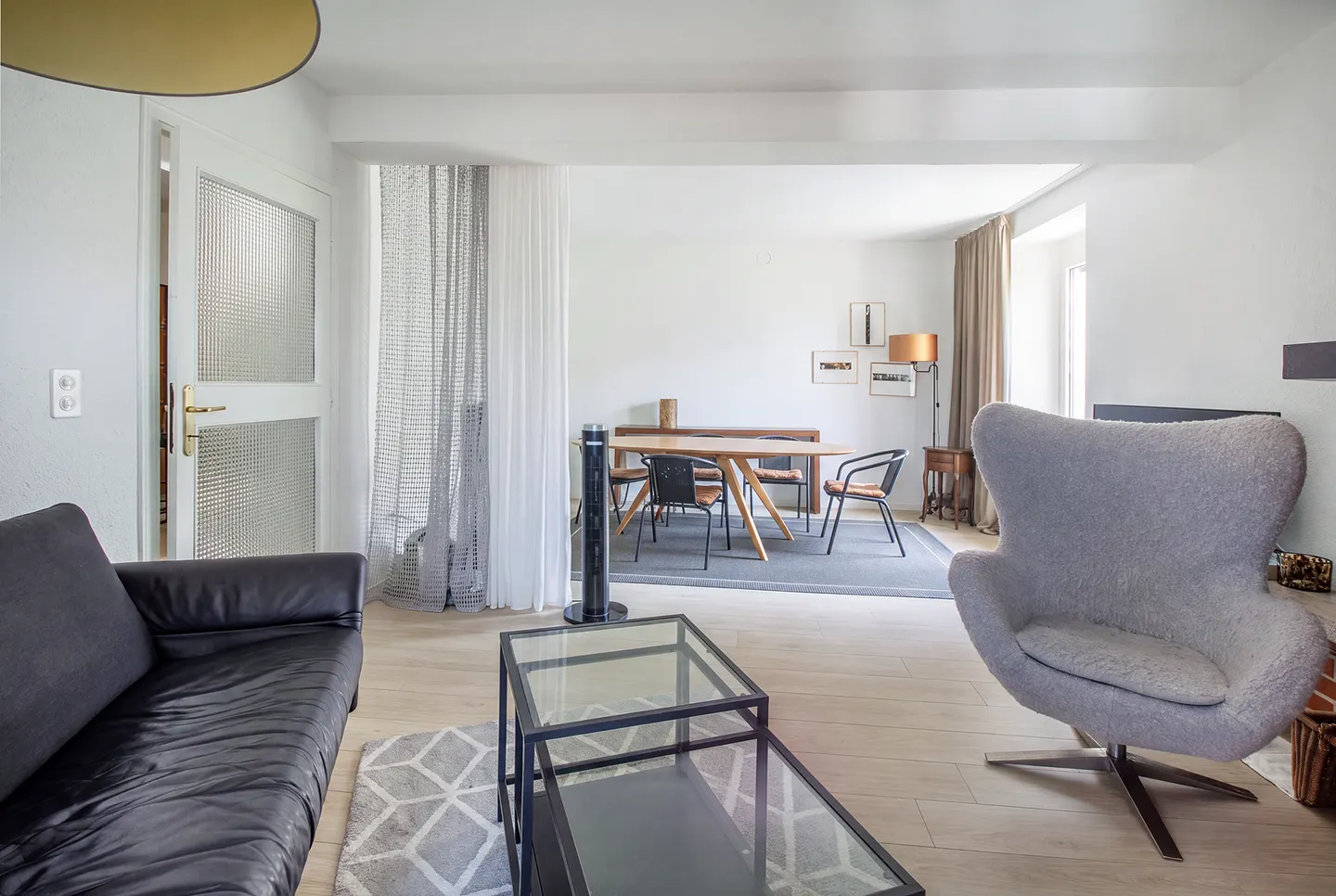 Maison panoramique : deux appartements et garage privé - Photo 2 sur 7