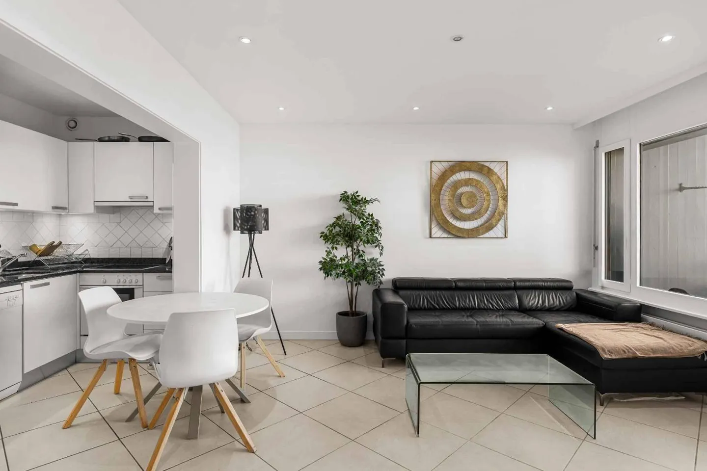 Incantevoli 4.5 stanze con balcone a Grand-Saconnex - Foto 1 di 13