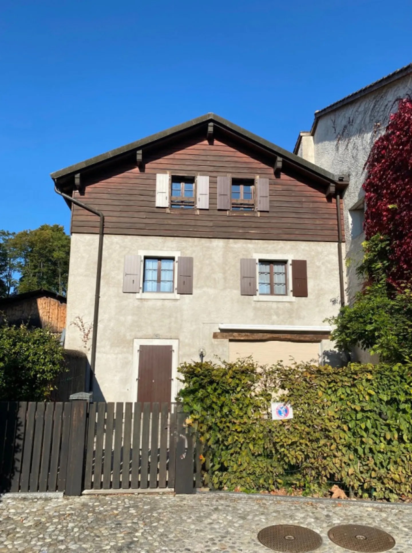 Maison Sublime 7 Chambres à Hermance - Photo 1 sur 8