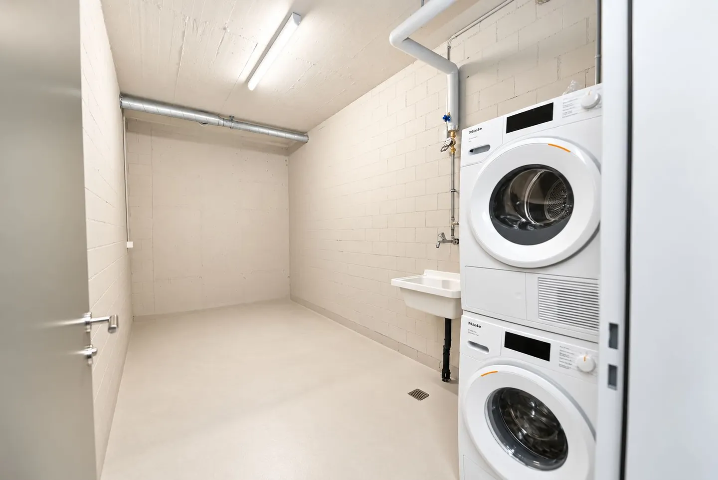 Geräumige Maisonette in Russikon - Foto 16 von 18