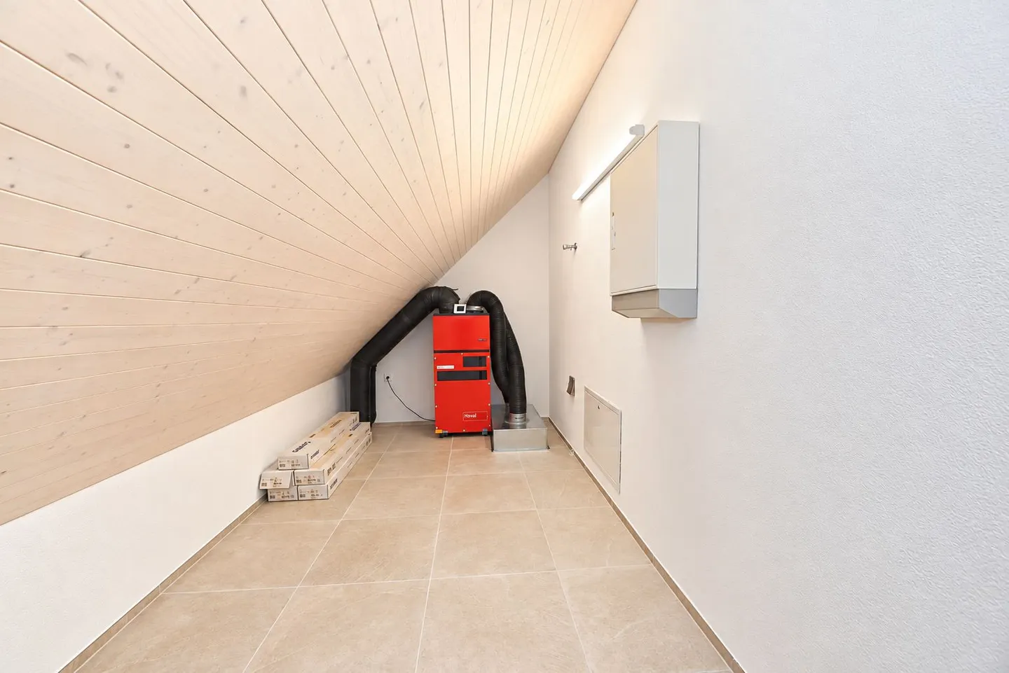 Geräumige Maisonette in Russikon - Foto 17 von 18