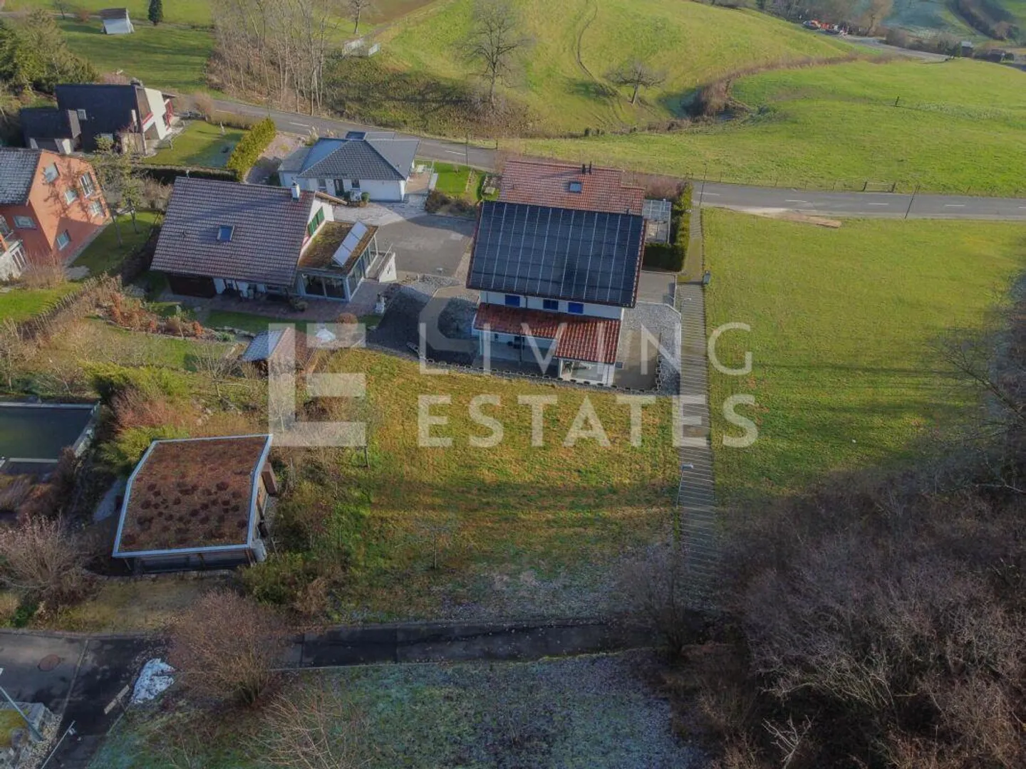 LOIN DE L'AGITATION - ENTOURÉ PAR LA NATURE - Photo 4 sur 10