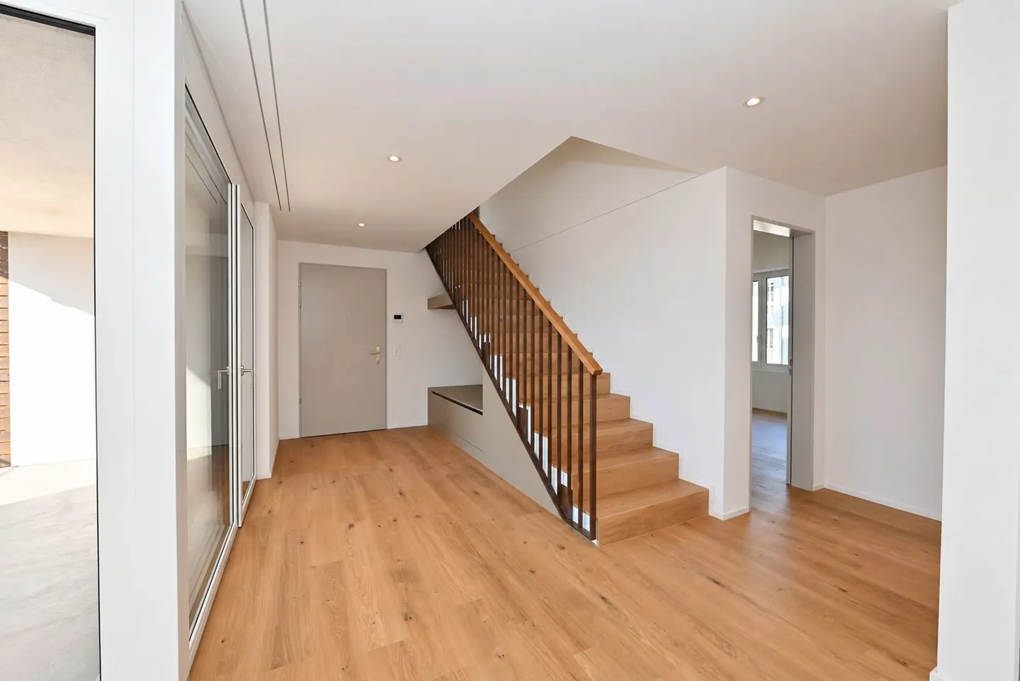 Geräumige Maisonette in Russikon - Foto 11 von 18