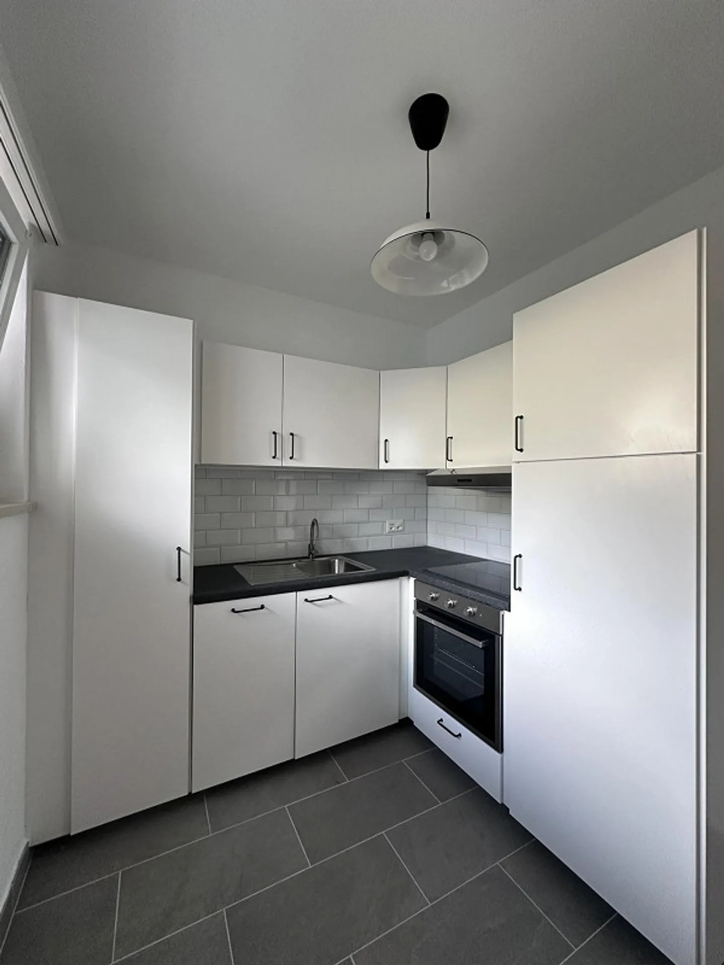 3.5 Zimmer komplett renoviert in Tenero - Foto 7 von 14