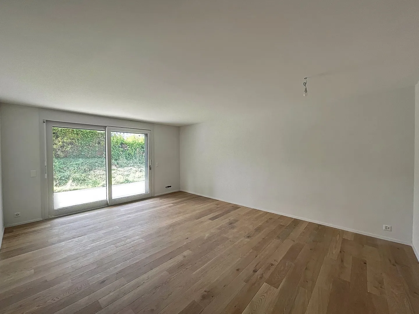 Schöne 4.5-Zimmer-Wohnung in Fribourg! - Foto 2 von 7