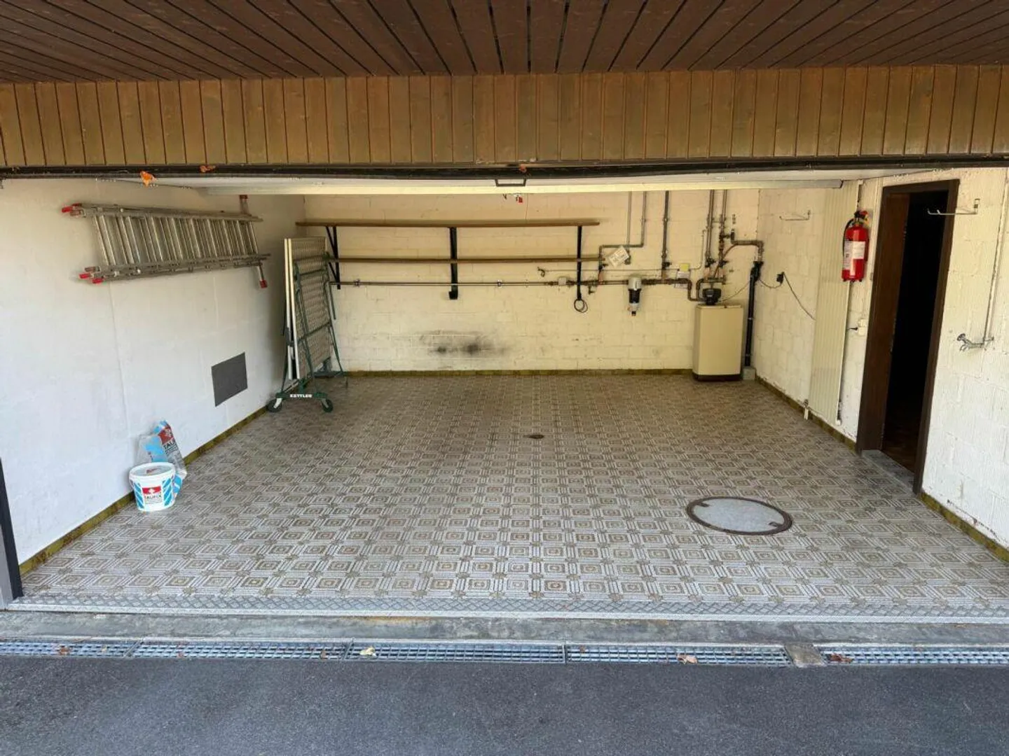 Detached 5.5-room single-family house with 2-room rental apartment - Photo 6 of 27